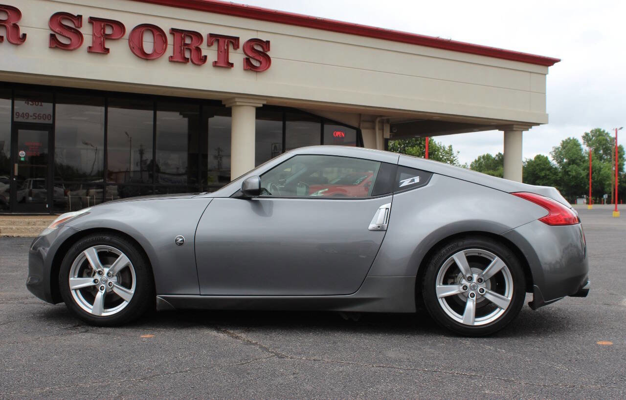 Used 2011 Nissan 370Z Coupe image 6