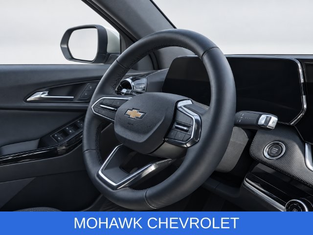 Used 2026 Chevrolet Equinox LT AWD/4WD image 22