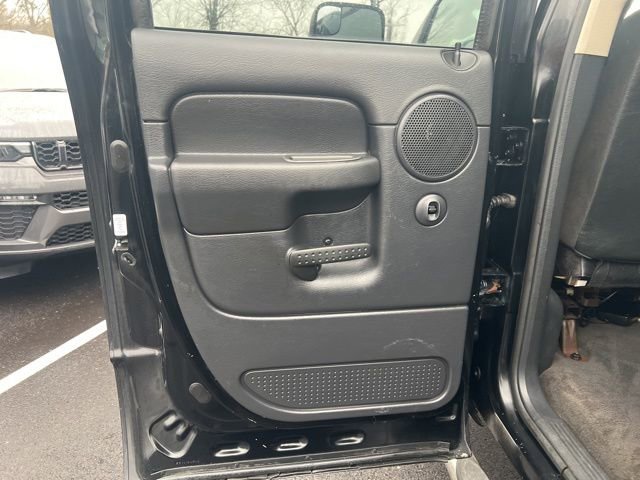 Used 2003 Dodge Ram 3500 Truck SLT image 17
