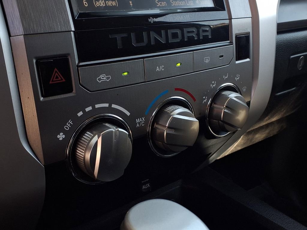 Certified 2017 Toyota Tundra SR5 w/ SR5 Upgrade Package image 11