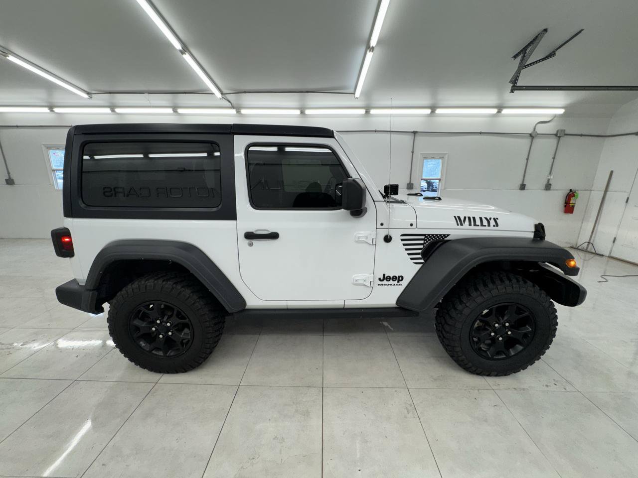 Used 2021 Jeep Wrangler Sport AWD/4WD image 4