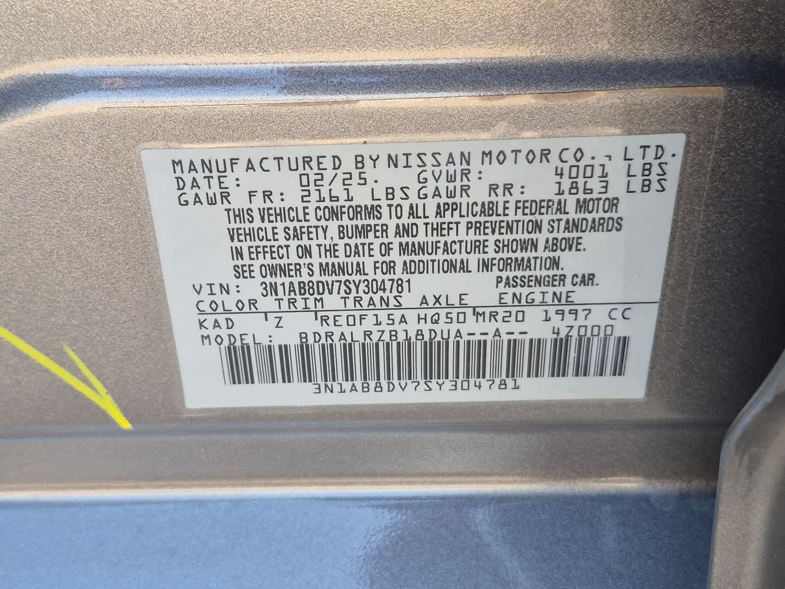 Used 2025 Nissan Sentra SR FWD image 32