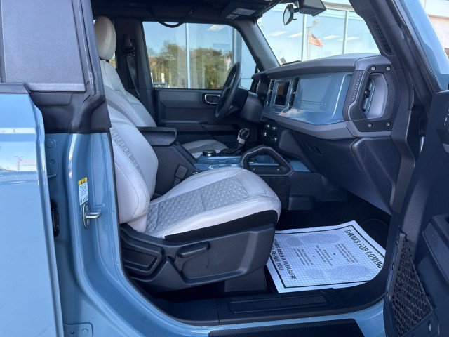 Used 2022 Ford Bronco 4-Door AWD/4WD image 29