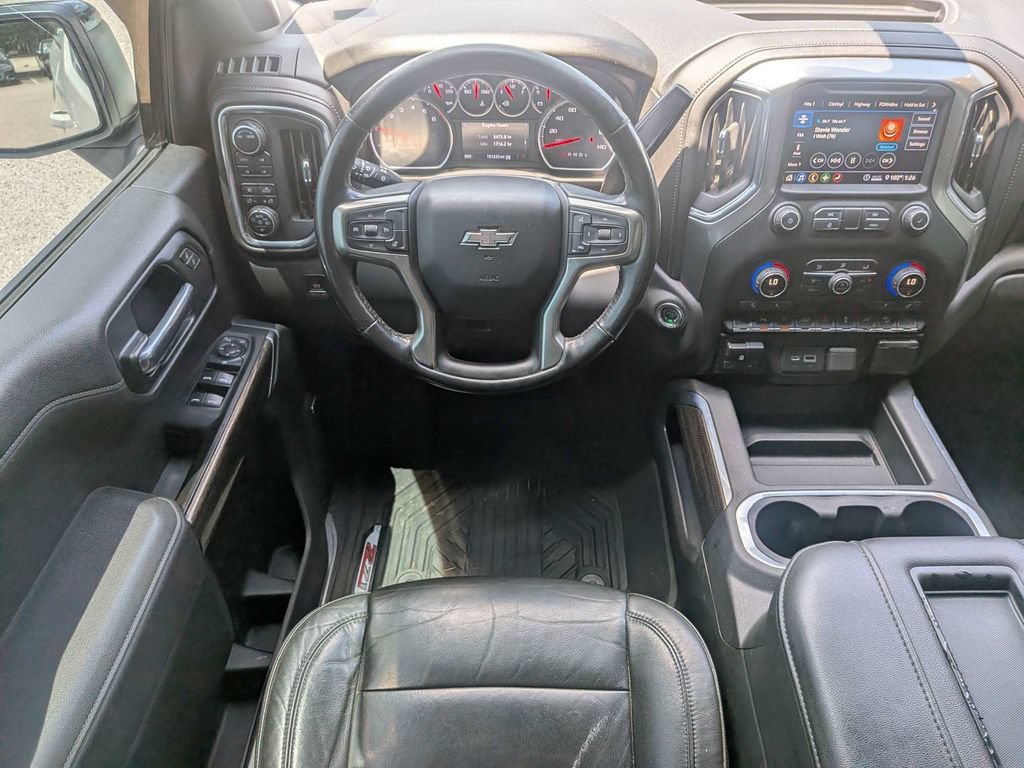 Used 2020 Chevrolet Silverado 1500 RST AWD/4WD image 18