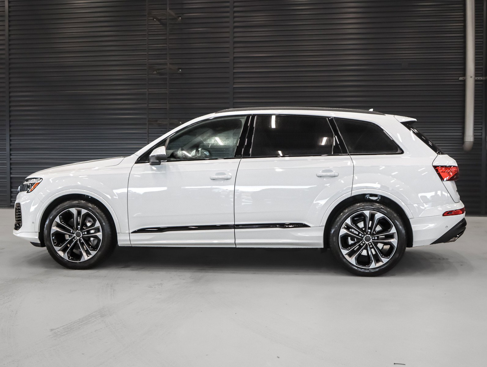 New 2026 Audi Q7 3.0T Premium Plus image 11