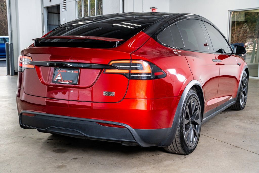 Used 2024 Tesla Model X image 6