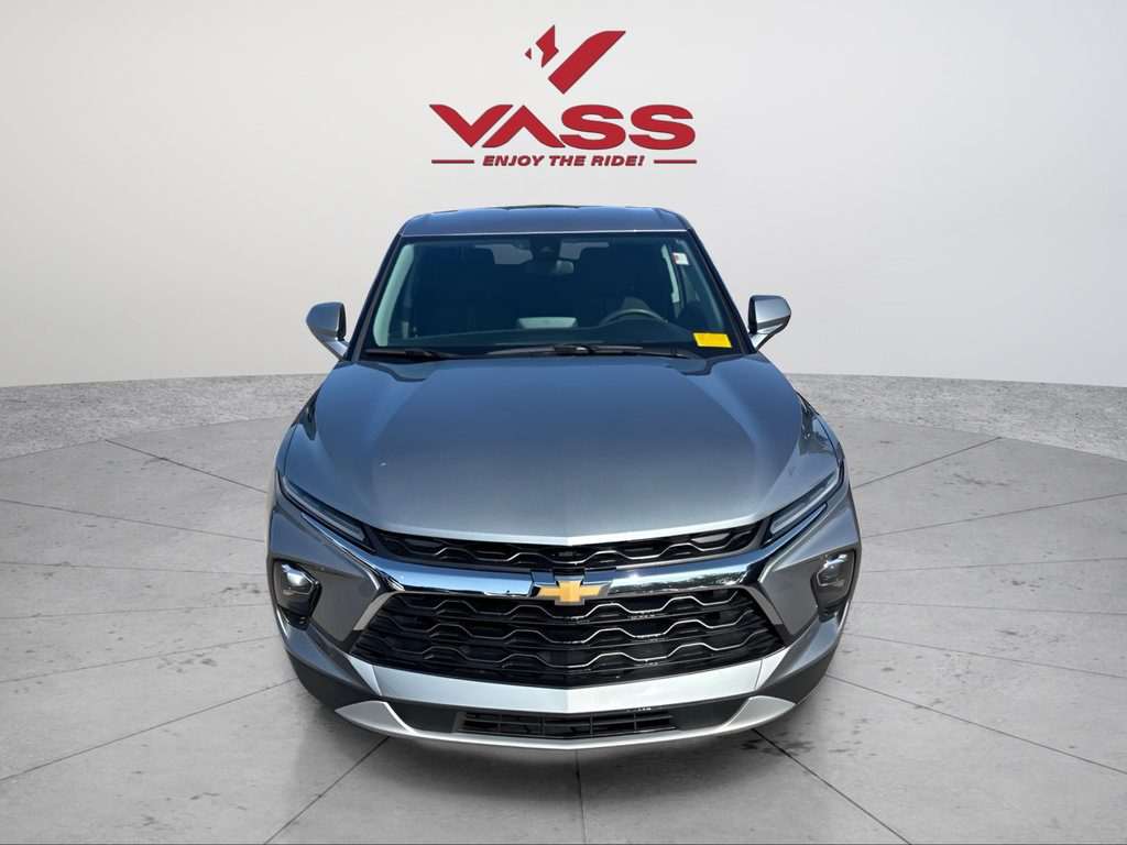 Used 2025 Chevrolet Blazer LT FWD image 7