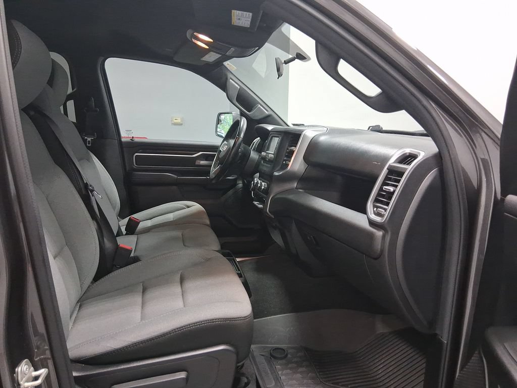 Used 2023 RAM 1500 Big Horn AWD/4WD image 33