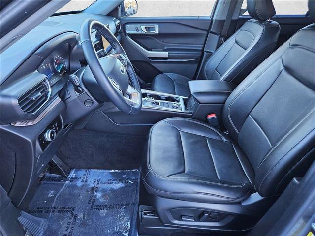 Used 2023 Ford Explorer Limited w/ Equipment Group 301A image 16