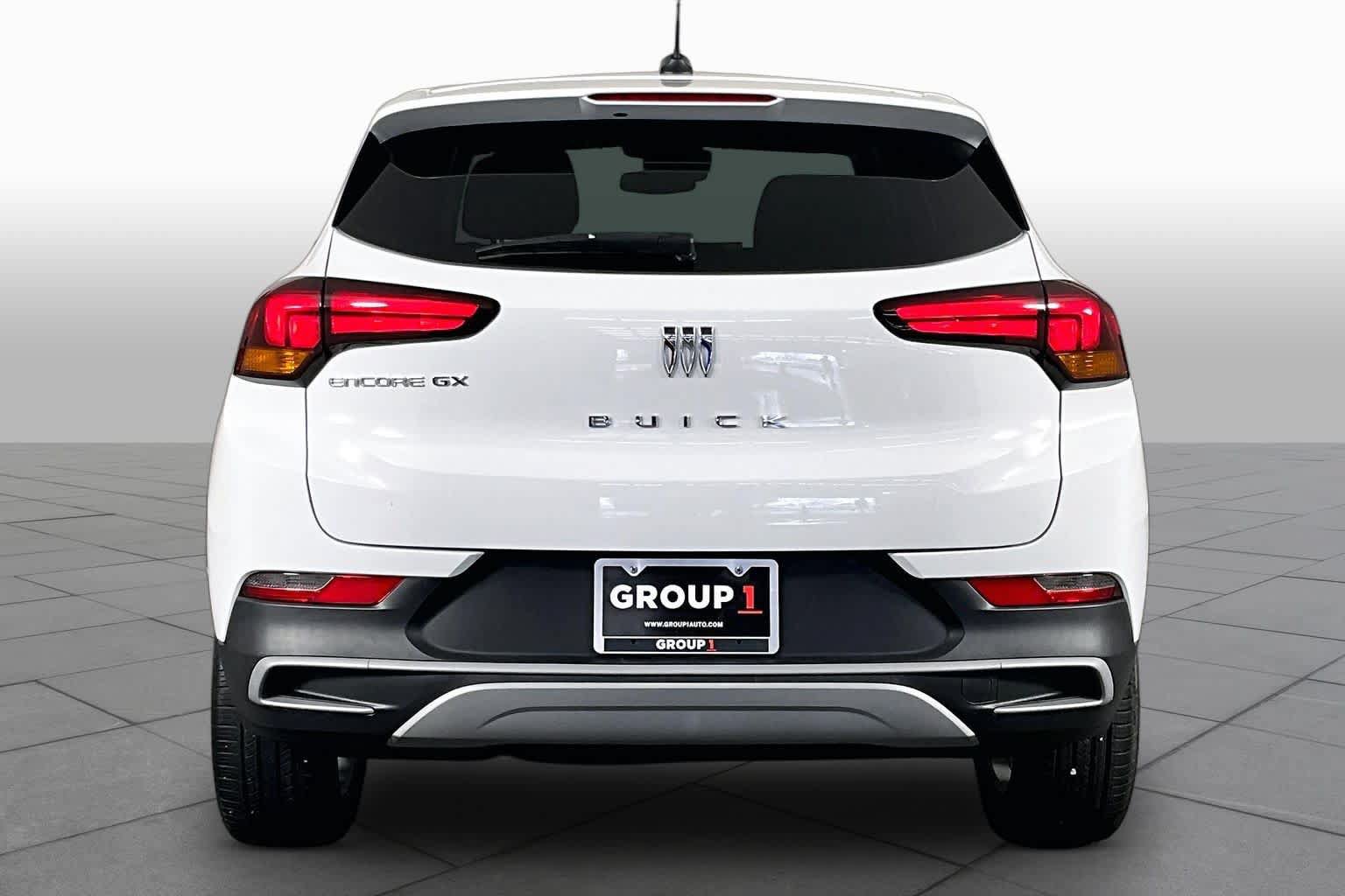 Used 2024 Buick Encore GX Preferred FWD image 5