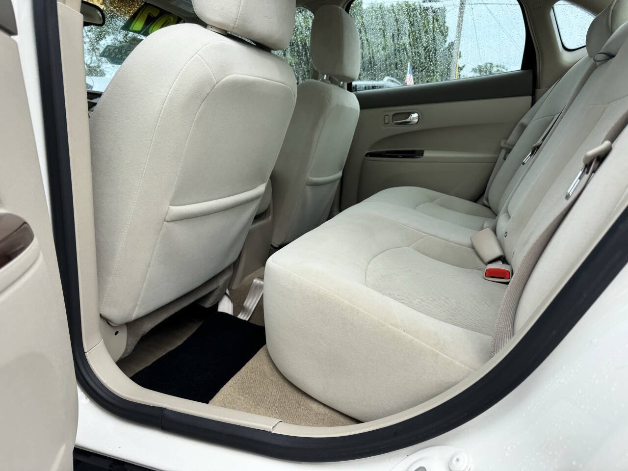 Used 2007 Buick LaCrosse CX FWD image 24