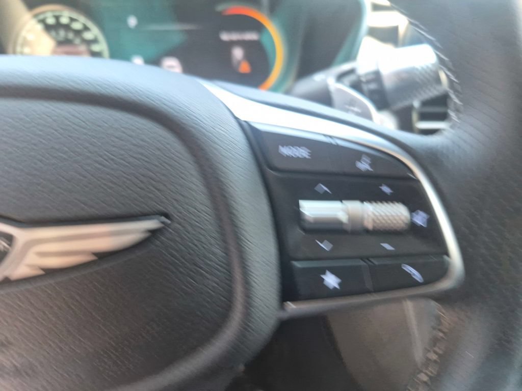 Used 2026 Genesis G70 2.5T RWD image 14