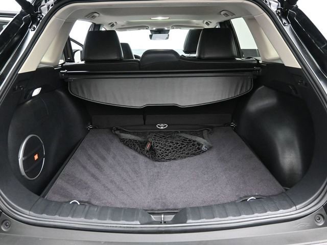 Used 2024 Toyota Corolla Cross XLE w/ Convenience Package image 23