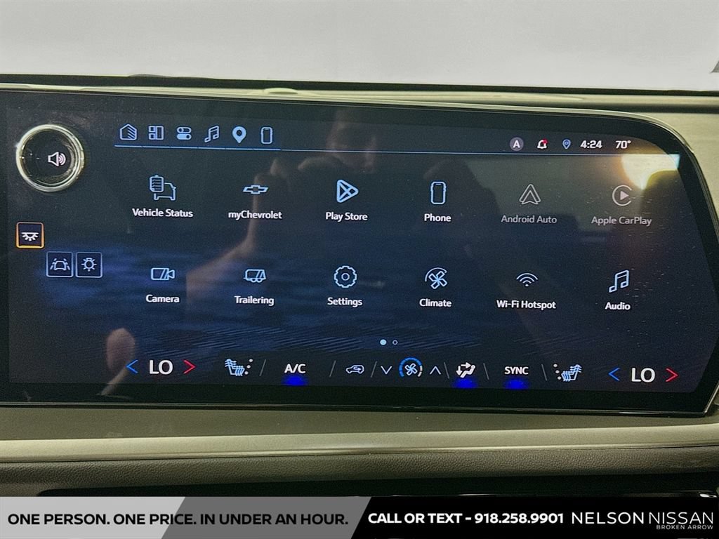 Used 2026 Chevrolet Traverse LT AWD/4WD image 15