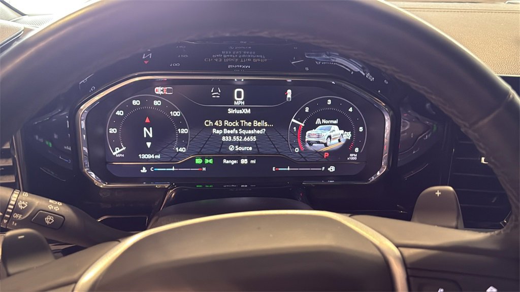 Used 2024 GMC Sierra 1500 SLT w/ SLT Premium Plus Package image 28