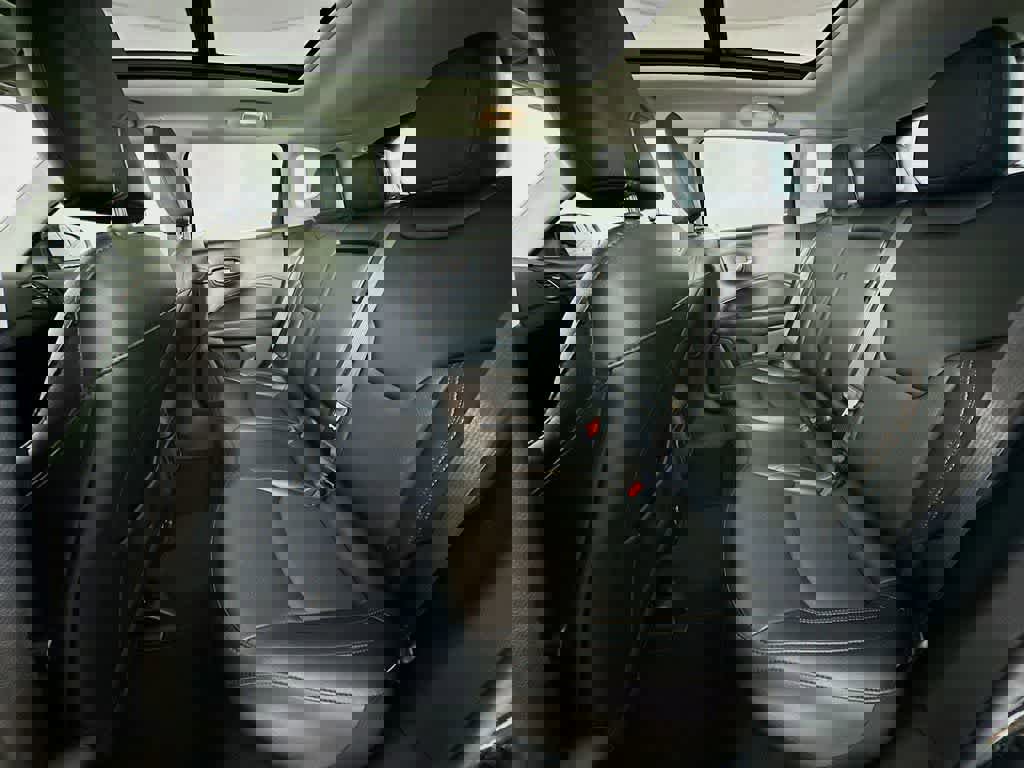 Used 2021 Jeep Compass Limited w/ Sun and Sound Group AWD/4WD image 14