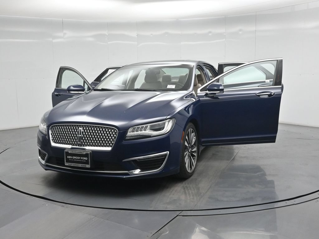 Used 2018 Lincoln MKZ Reserve FWD image 26