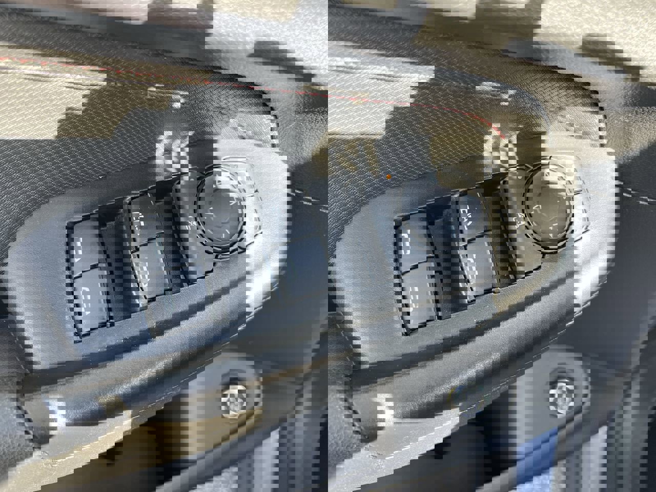 Used 2021 Chevrolet TrailBlazer RS w/ Sun and Liftgate Package image 15