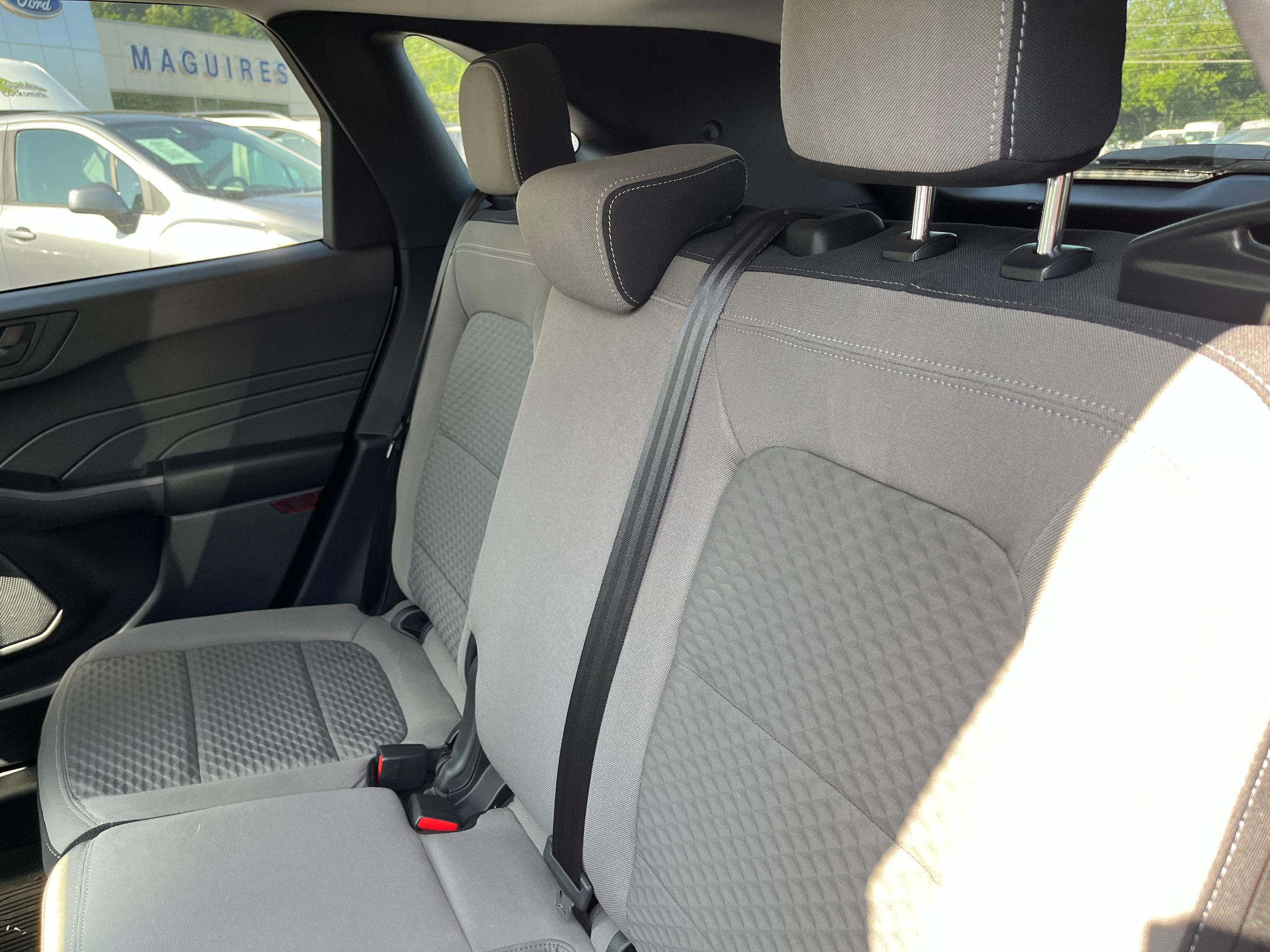 Used 2022 Ford Escape SE AWD/4WD image 11