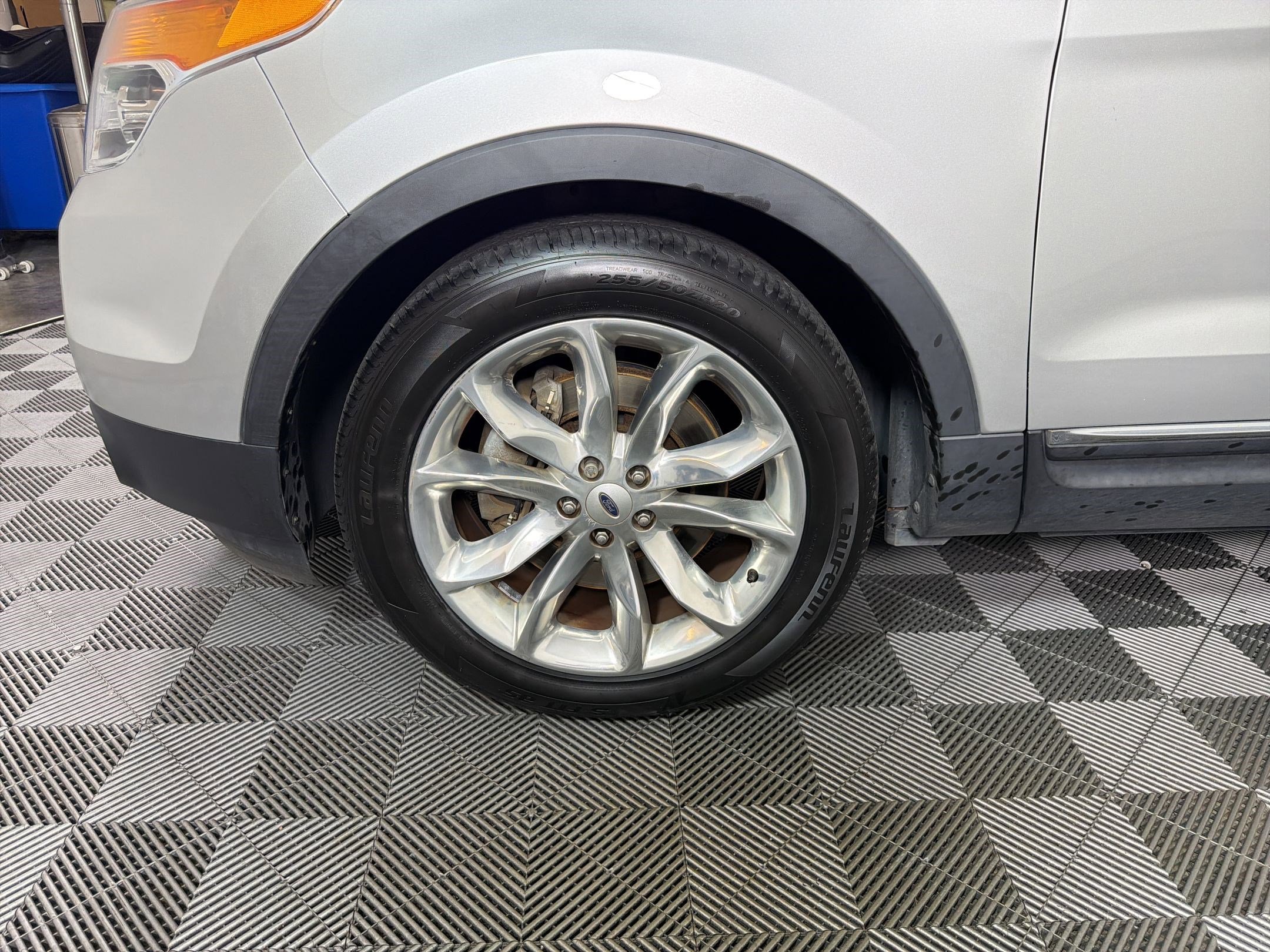 Used 2013 Ford Explorer Limited FWD image 11