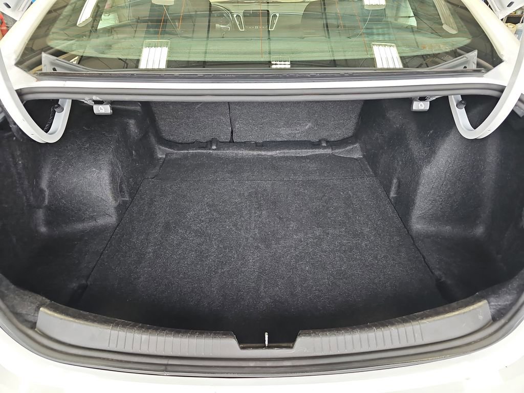 Used 2024 Chevrolet Malibu LT image 12