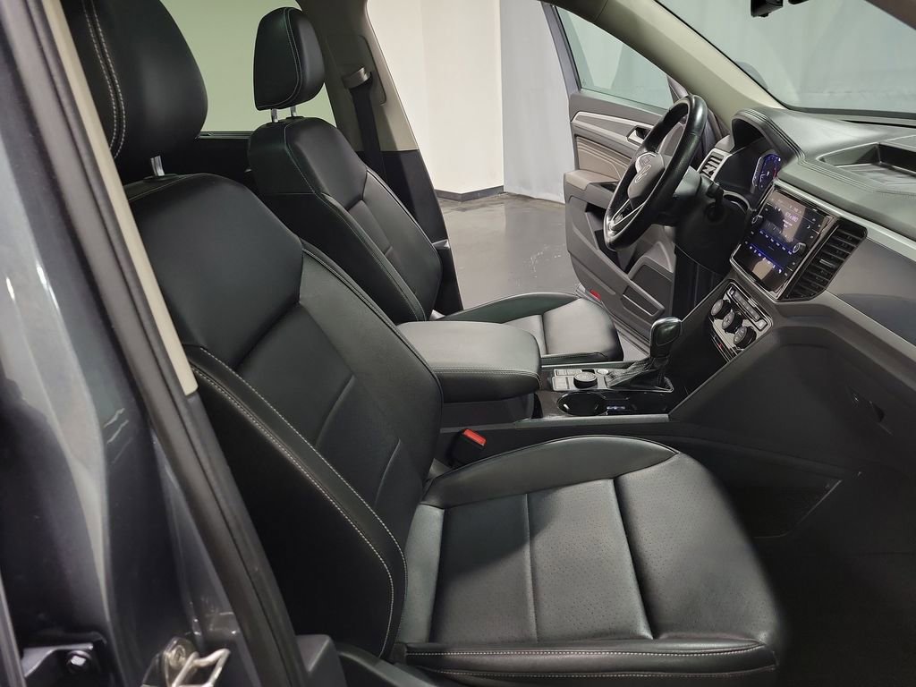Used 2021 Volkswagen Atlas SEL R-Line AWD/4WD image 24