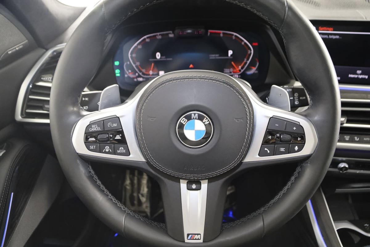 Used 2019 BMW X7 xDrive50i w/ M Sport Package AWD/4WD image 41