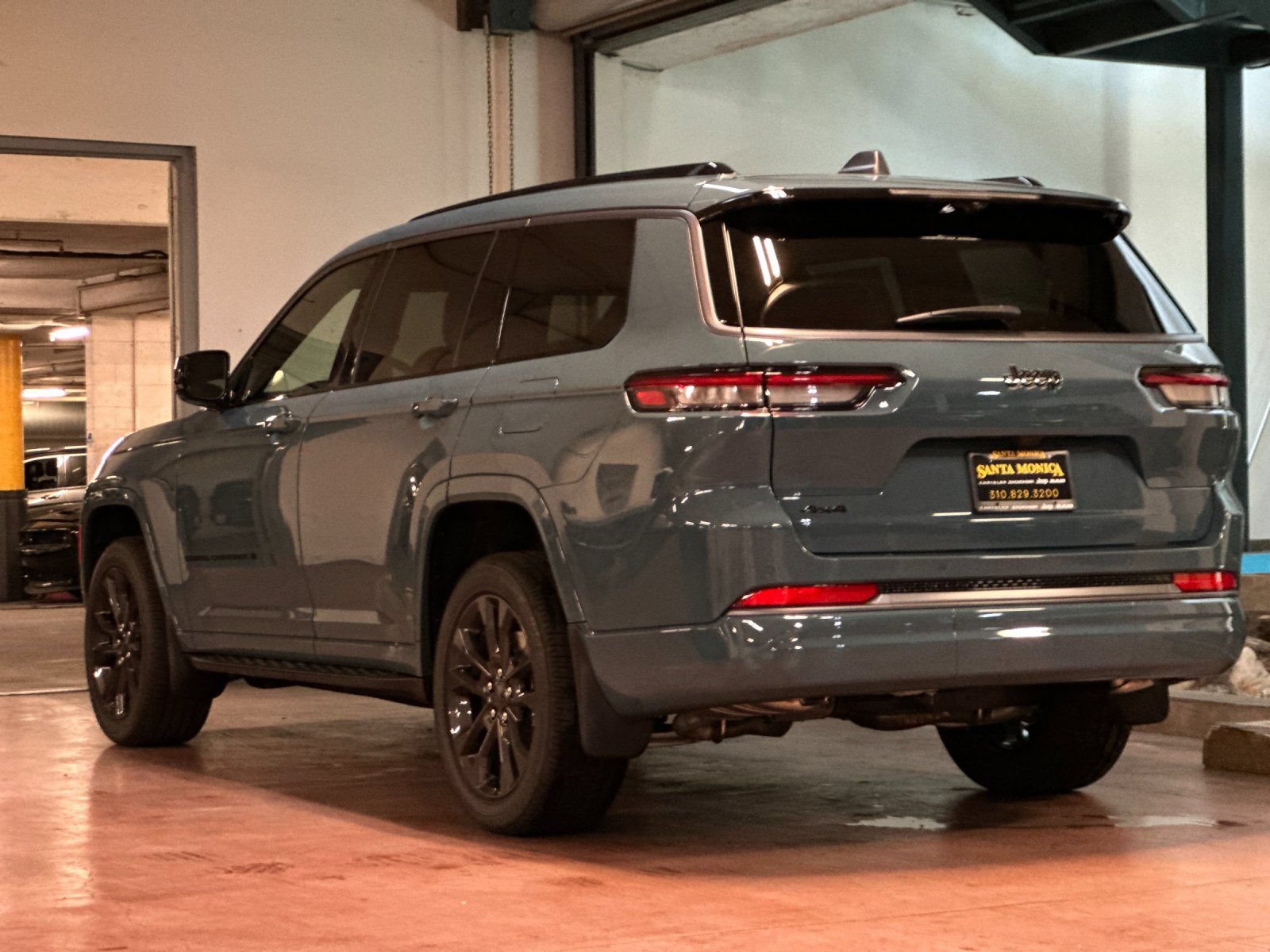 New 2026 Jeep Grand Cherokee L Limited AWD/4WD image 3