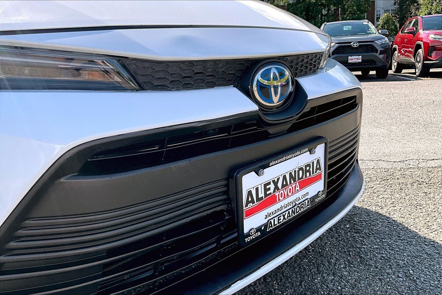 Used 2025 Toyota Corolla LE FWD image 28