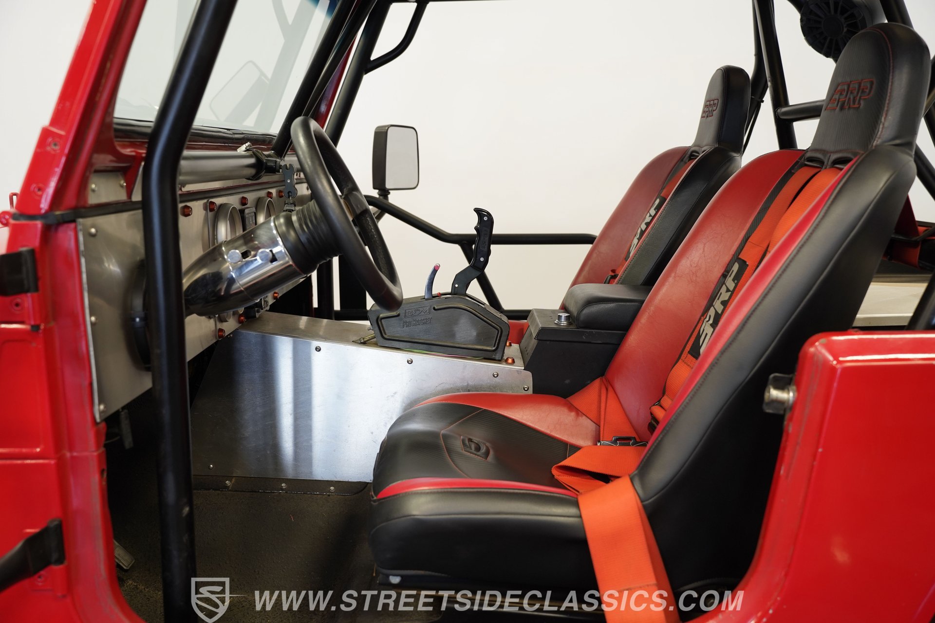 Used 1989 Jeep Wrangler 4WD image 3