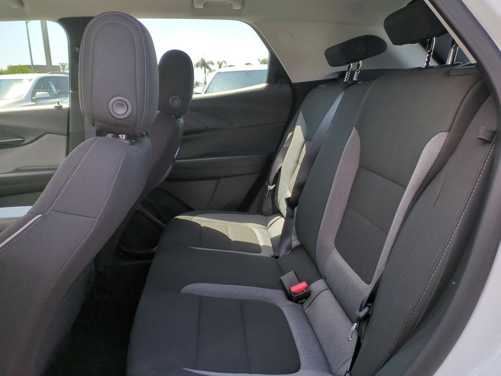 Used 2023 Chevrolet TrailBlazer LS FWD image 22