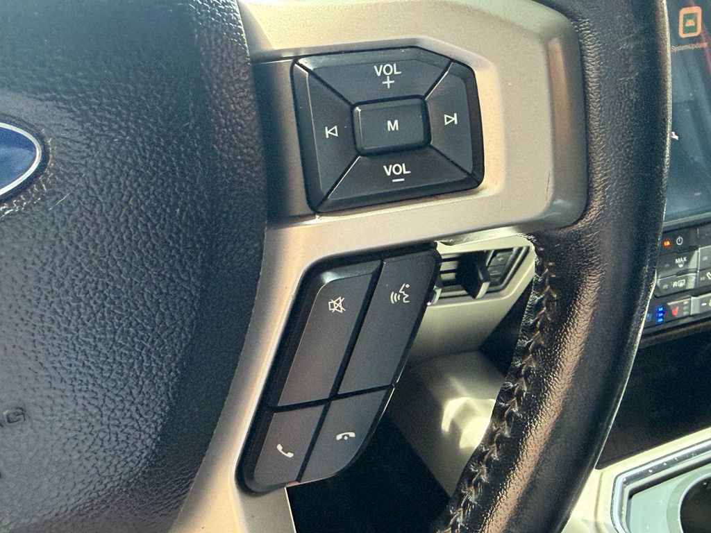 Used 2021 Ford F250 Lariat w/ Lariat Ultimate Package AWD/4WD image 30
