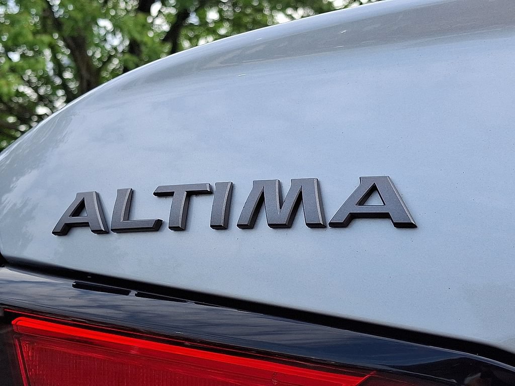 Used 2024 Nissan Altima 2.5 SR FWD image 30