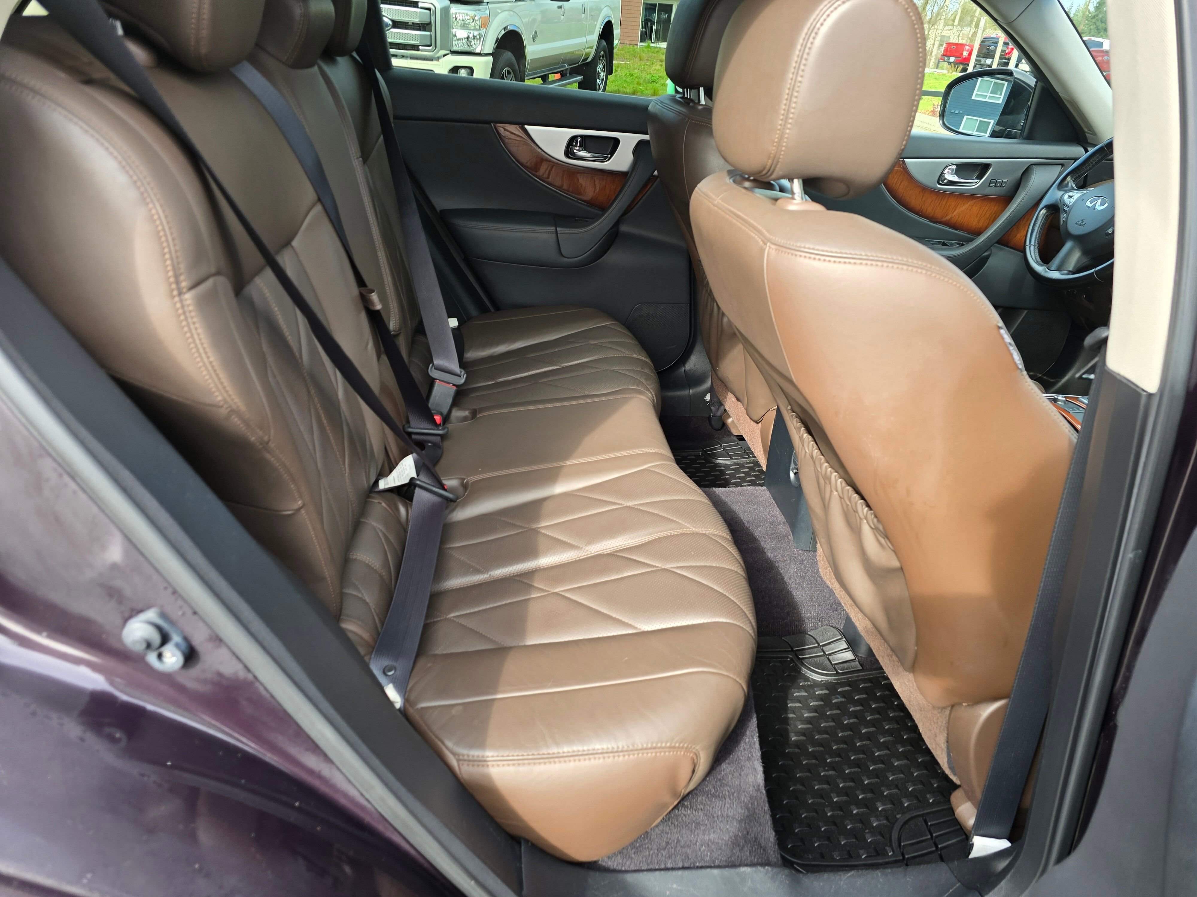 Used 2011 INFINITI FX35 AWD image 13
