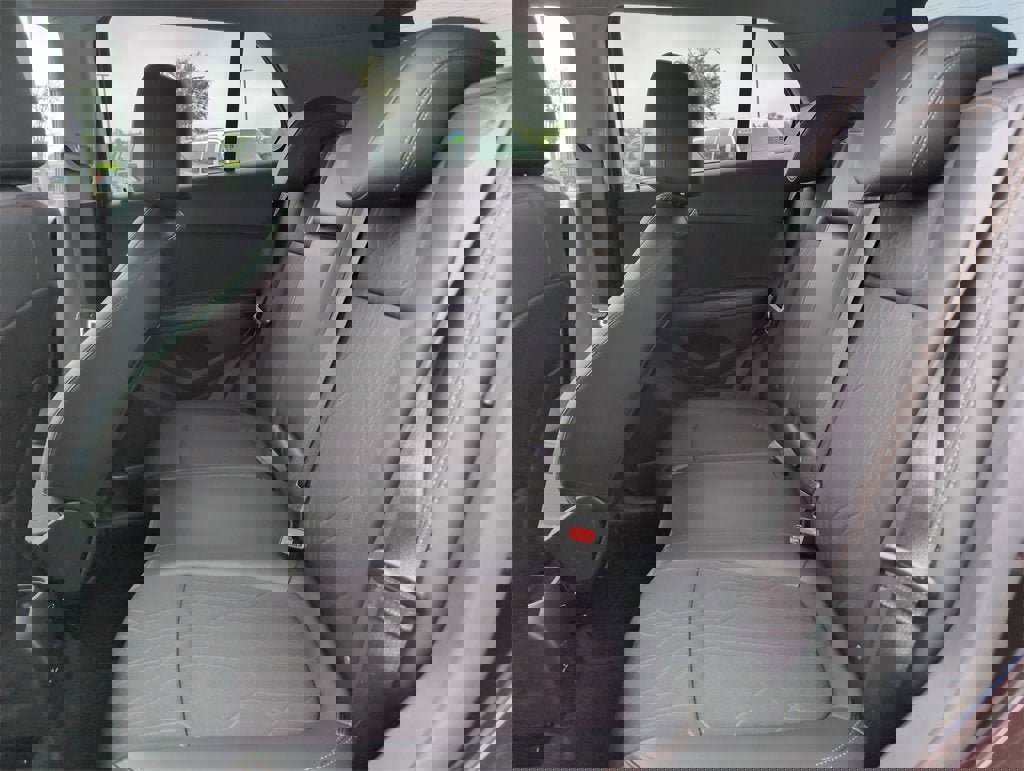 Certified 2022 Chevrolet Trax LT w/ LT Convenience Package image 27