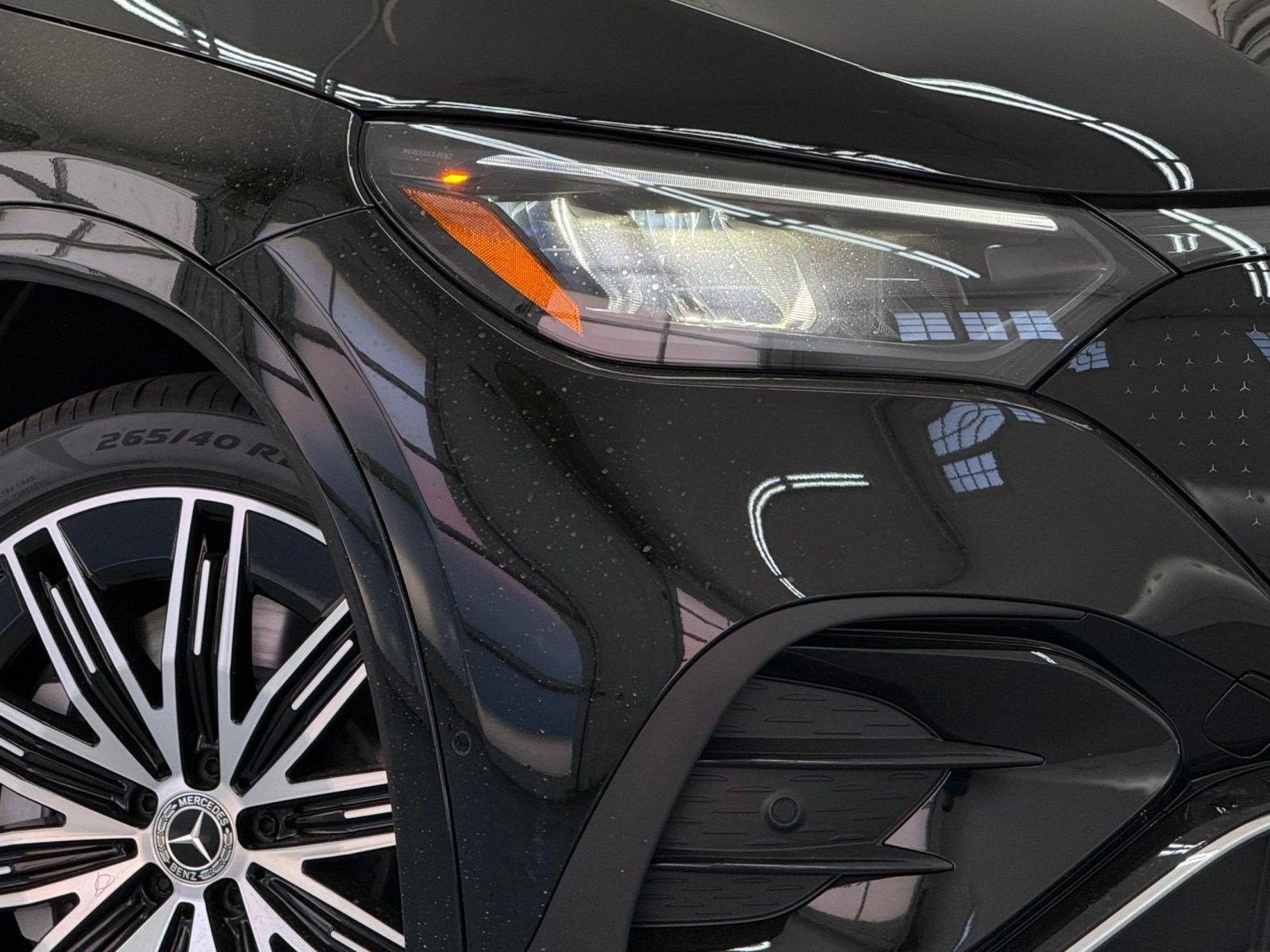 New 2027 Mercedes-Benz EQE 320+ SUV image 10