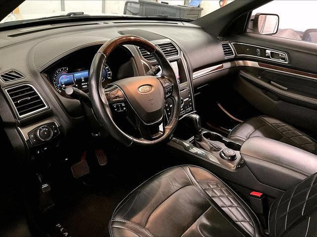 Used 2017 Ford Explorer Platinum AWD/4WD image 12