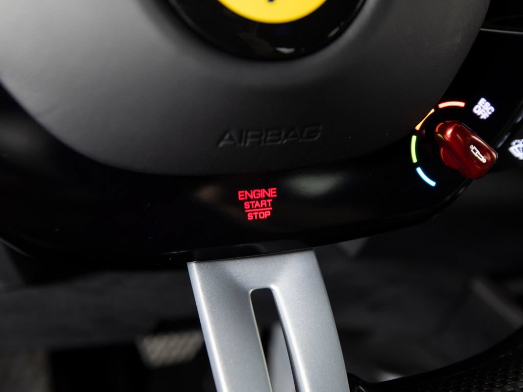 Used 2025 Ferrari Purosangue AWD/4WD image 16