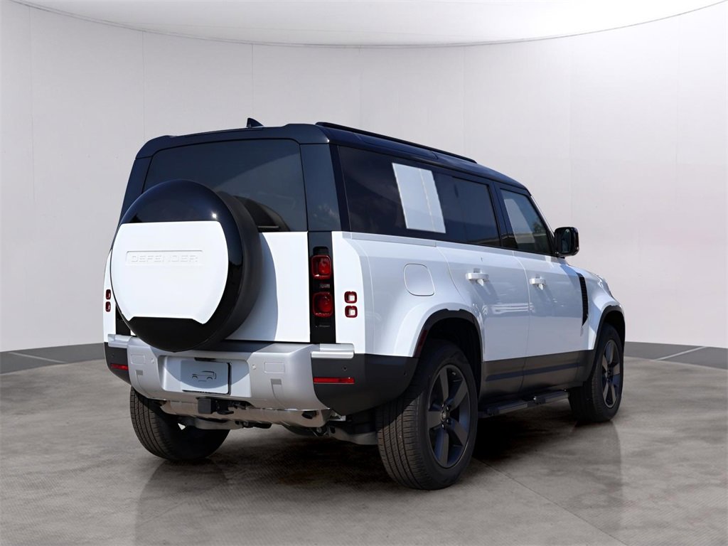 New 2025 Land Rover Defender 110 S image 5