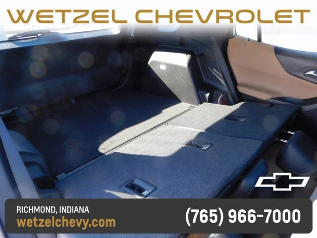 New 2026 Chevrolet Equinox ACTIV w/ Convenience Package III AWD/4WD image 27