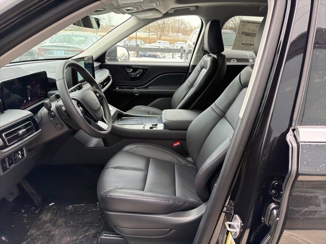 New 2026 Lincoln Aviator AWD image 11