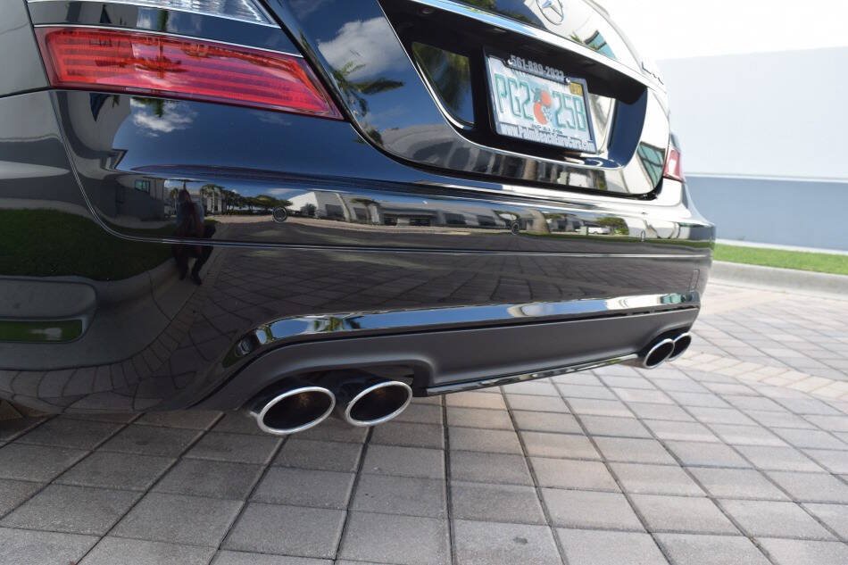 Used 2008 Mercedes-Benz S 63 AMG image 21