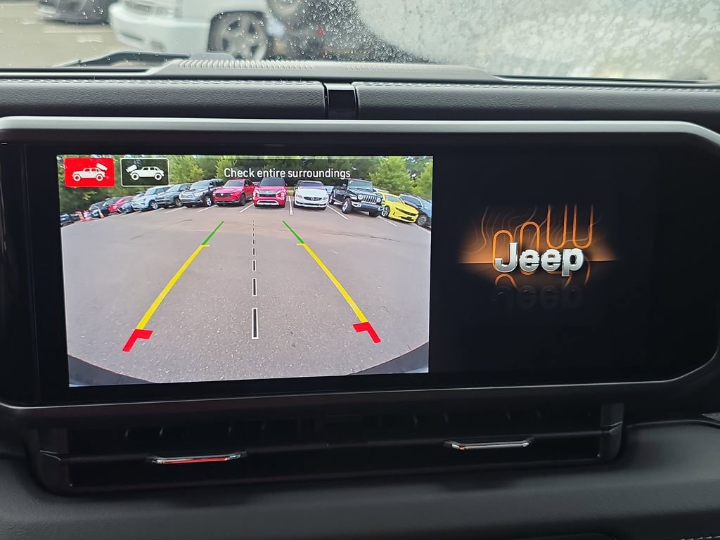 New 2025 Jeep Wrangler Unlimited Sahara AWD/4WD image 23