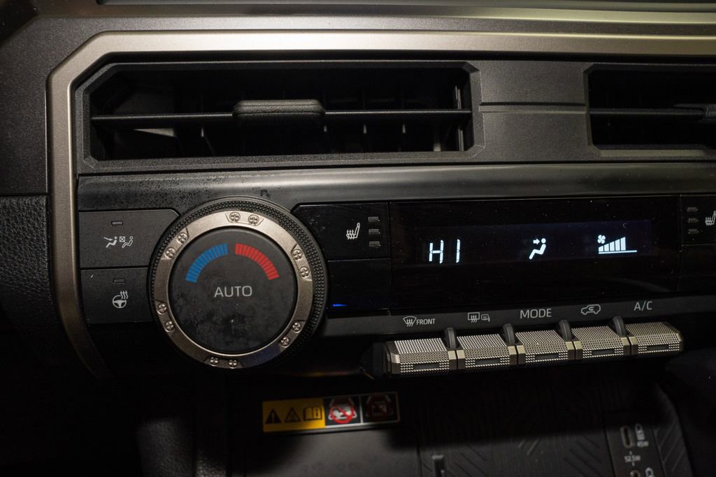 Used 2025 Toyota 4Runner TRD Off-Road image 15