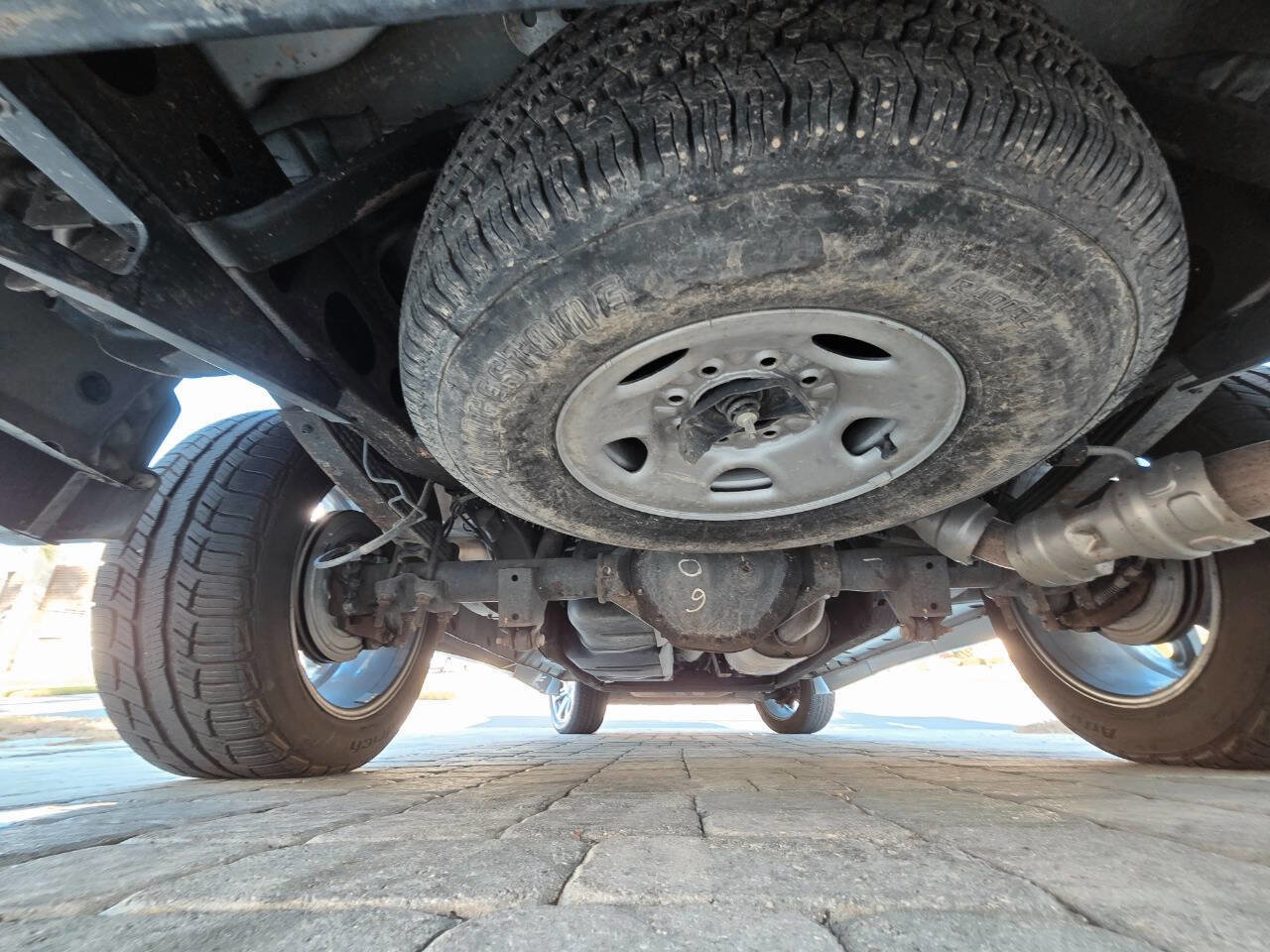 Used 2016 GMC Savana 2500 image 54