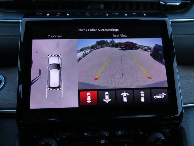 Used 2022 Jeep Grand Cherokee Summit w/ Luxury Tech Group V AWD/4WD image 25