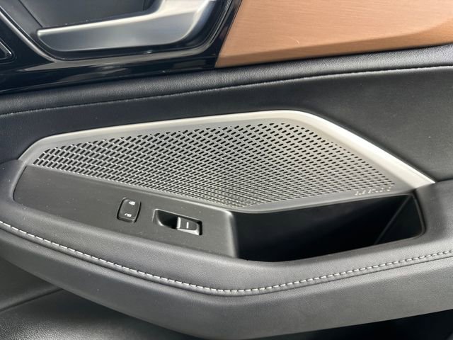 Used 2022 Acura MDX SH-AWD w/ Technology Package image 29