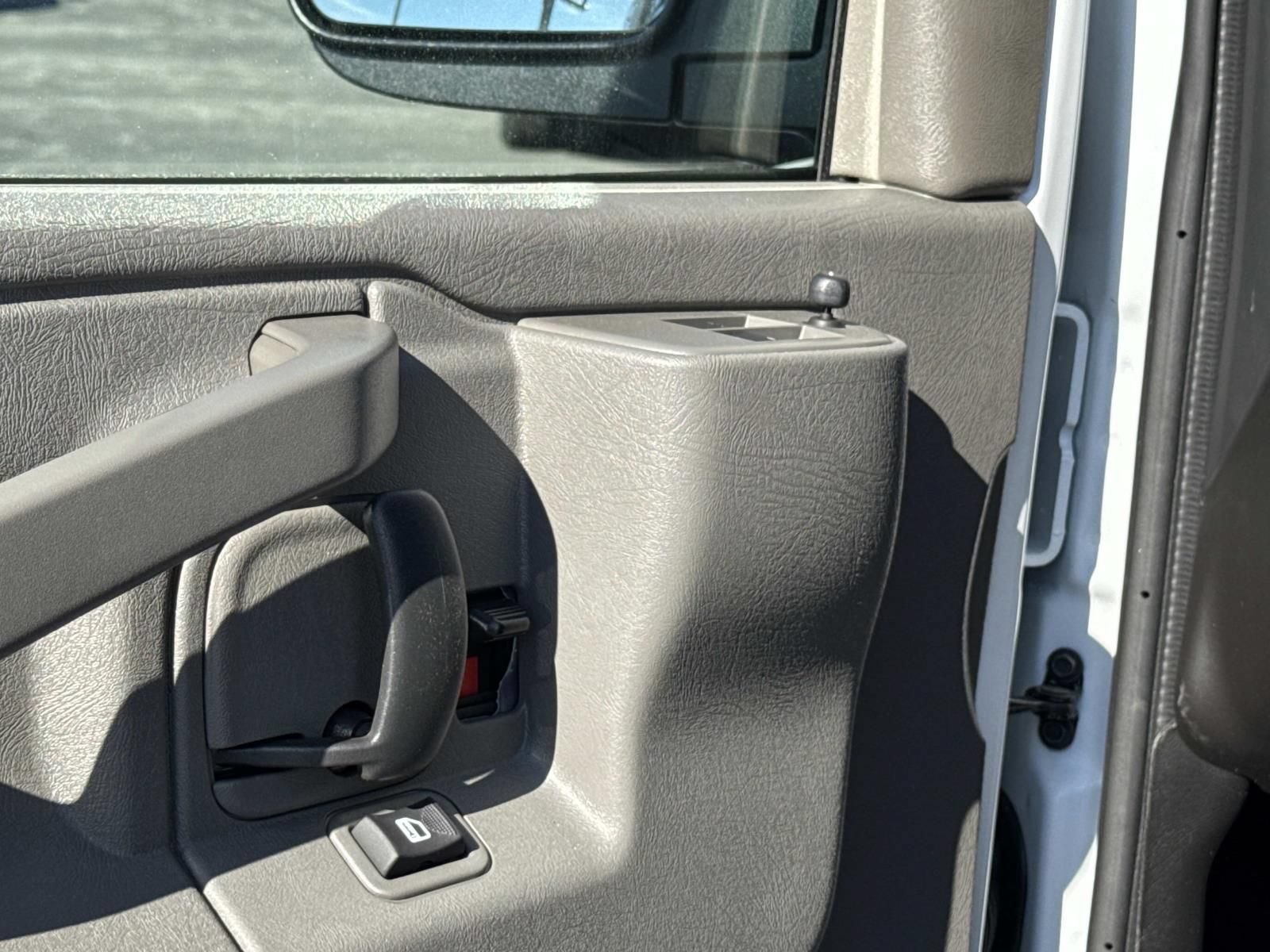 New 2026 Chevrolet Express 2500 Extended w/ Driver Convenience Package RWD image 16