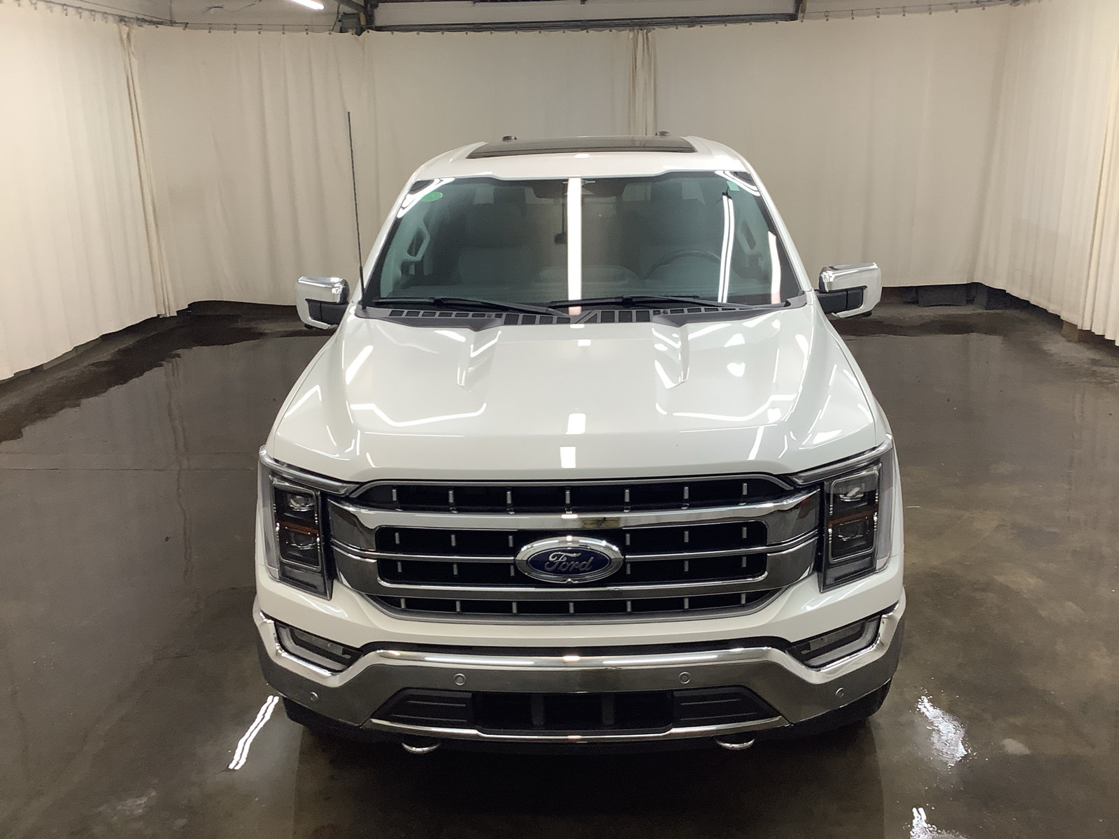 Used 2023 Ford F150 Lariat w/ Equipment Group 502A High AWD/4WD image 2