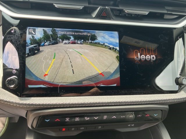 New 2026 Jeep Cherokee Laredo AWD/4WD image 19